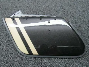 C425-1, A425-17 Robinson R44 LH Door Vent and Arm Assembly